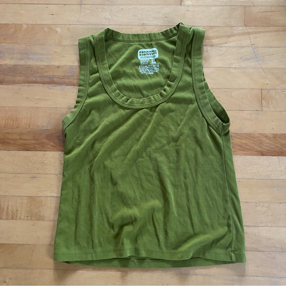 Big Bud Press Bedroom Tank